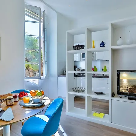 Liberte - Spacious Center W Ac *