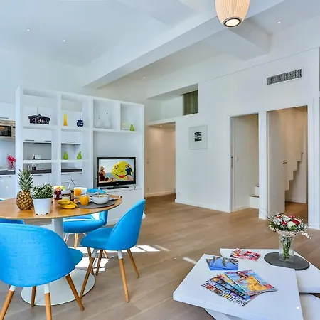 Liberte - Spacious Center W Ac Apartment *