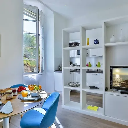 Apartment Liberte - Spacious Center W Ac