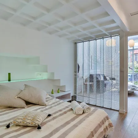 Liberte - Spacious Center W Ac *