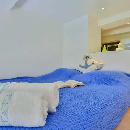 Liberte - Spacious Center W Ac Apartmán *